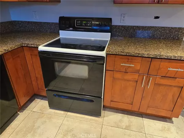 Lake Forest, CA 92630,23240 Orange Avenue #2