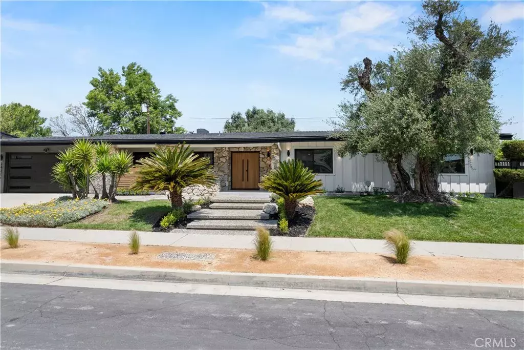 Woodland Hills, CA 91367,24211 Caris Street