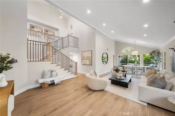 Irvine, CA 92612,6 Monterey #5