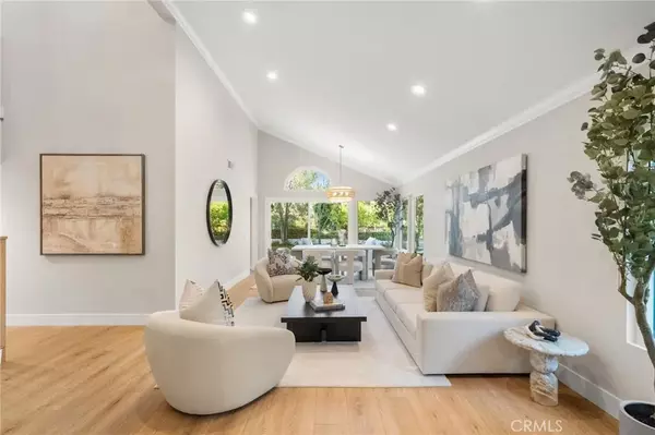 Irvine, CA 92612,6 Monterey #5