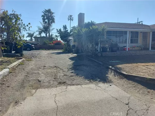 San Clemente, CA 92672,128 Avenida San Dimas