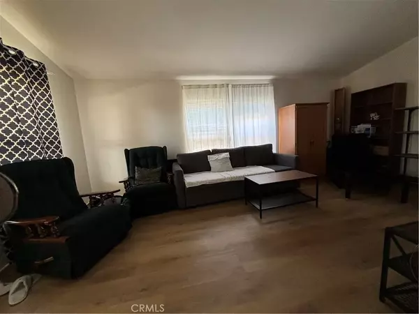 Santa Ana, CA 92703,302 Teton