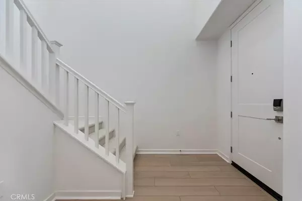 Canyon Country, CA 91350,18114 Azul Way