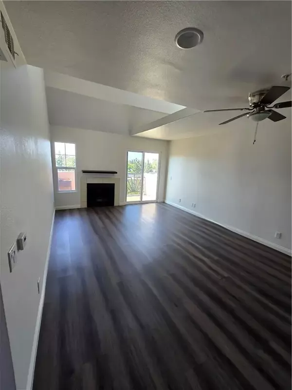 450 E 4th Street #445, Santa Ana, CA 92701