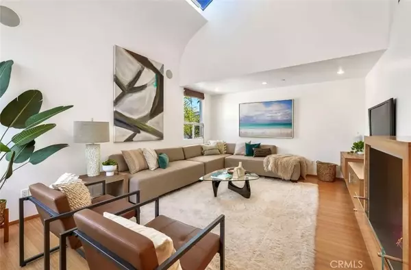 Santa Monica, CA 90403,1035 19th Street #102