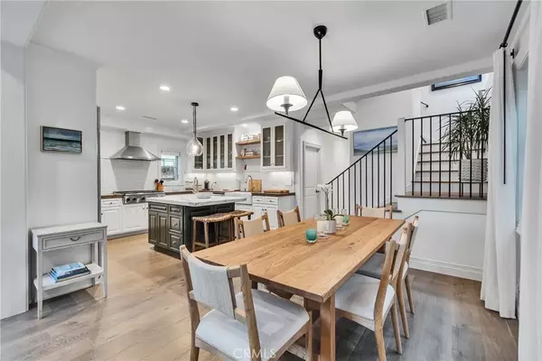 Corona Del Mar, CA 92625,613 Larkspur Avenue