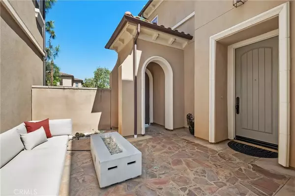 Irvine, CA 92620,182 Rhapsody