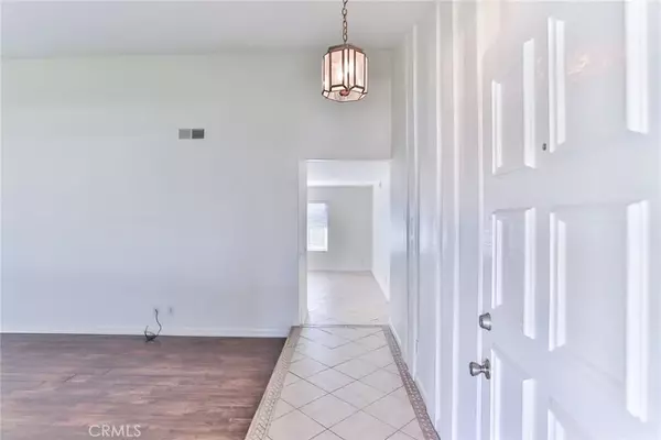 Huntington Beach, CA 92646,8592 Lowmead Drive