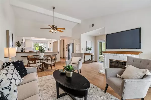 22 Firebird #71, Irvine, CA 92604