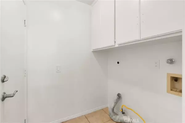 Huntington Beach, CA 92648,6042 Shadowbrook Circle