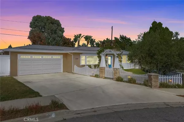 Costa Mesa, CA 92627,224 Pauline Place