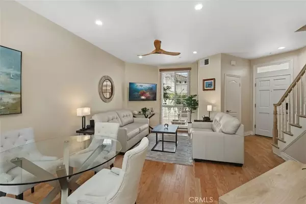 Newport Beach, CA 92663,2101 E 15th Street #7