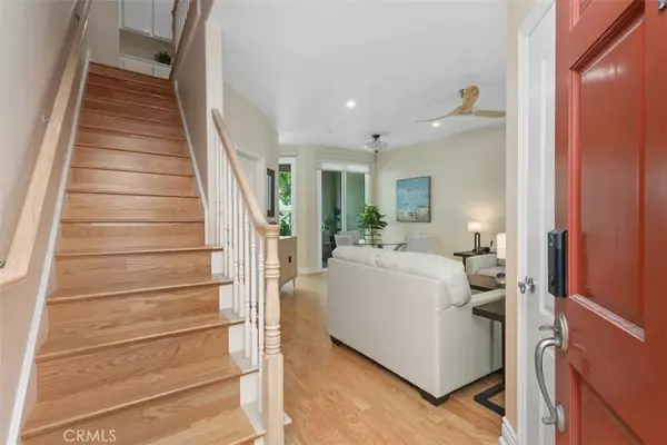 Newport Beach, CA 92663,2101 E 15th Street #7