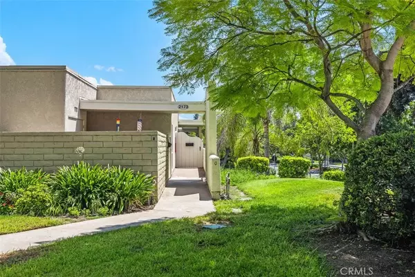 Laguna Woods, CA 92637,2173 Via Mariposa East #Q