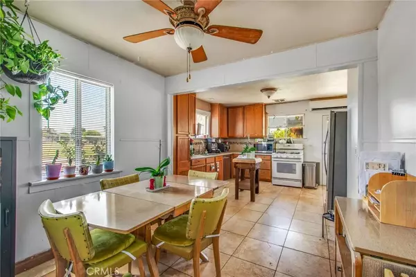 La Habra, CA 90631,570 E 2nd Avenue