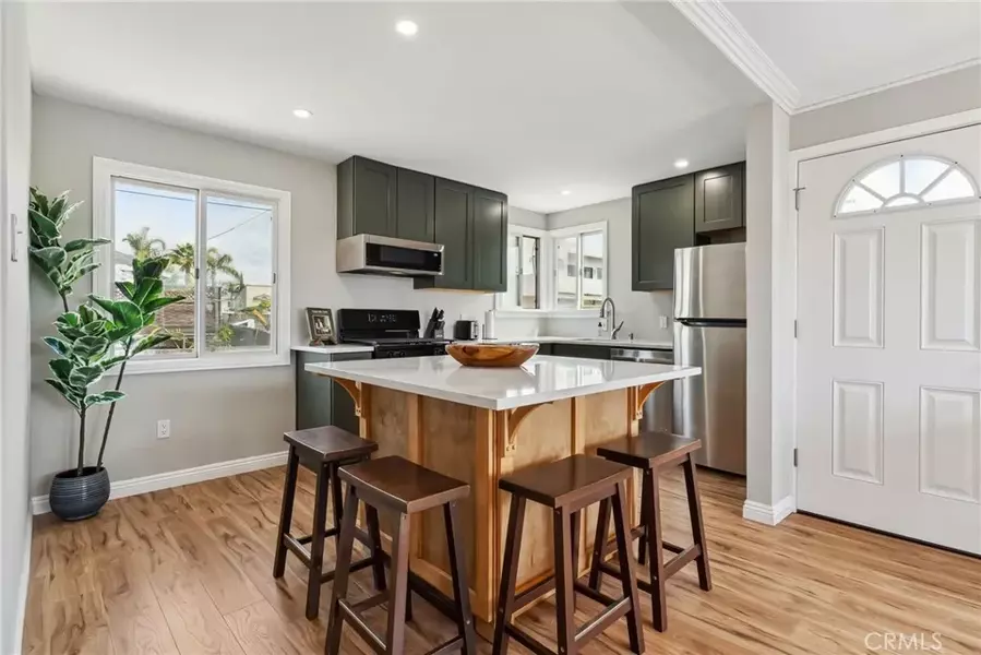 4073 Riviera Drive, San Diego, CA 92109