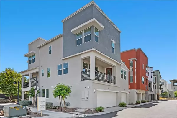 102 Fable, Irvine, CA 92618