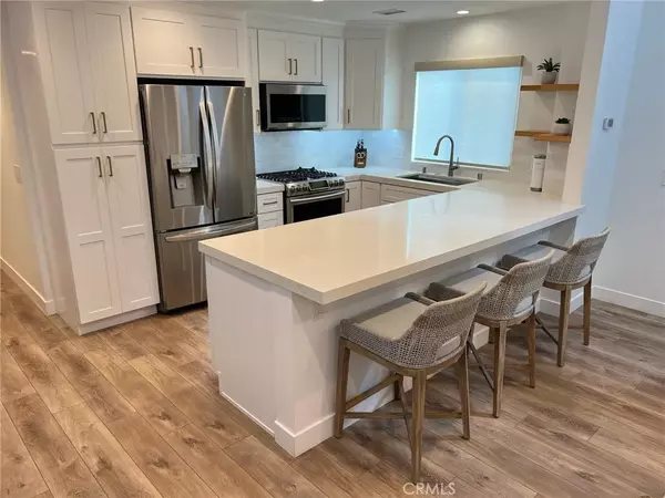 123 36th #B, Newport Beach, CA 92663