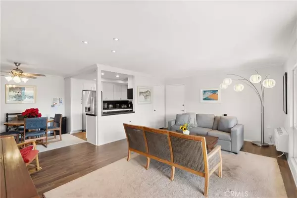 Laguna Woods, CA 92637,3048 Via Serena South #O