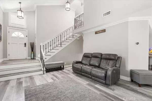 Lake Forest, CA 92630,22192 Newbridge Drive #8