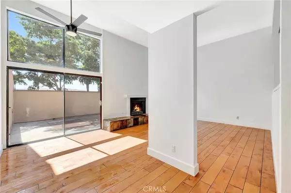 Huntington Beach, CA 92648,18786 Racquet Lane