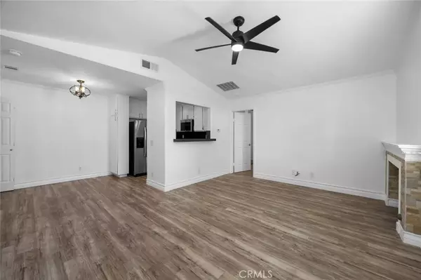 Rancho Santa Margarita, CA 92688,71 Via Cresta