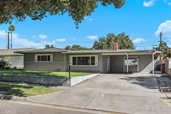 Riverside, CA 92506,7042 Rainbow Court