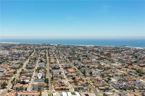 1208 California Street, Huntington Beach, CA 92648