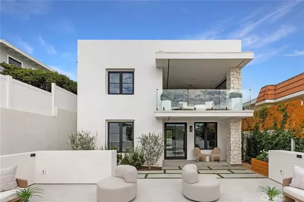 Dana Point, CA 92629,33852 Silver Lantern Street