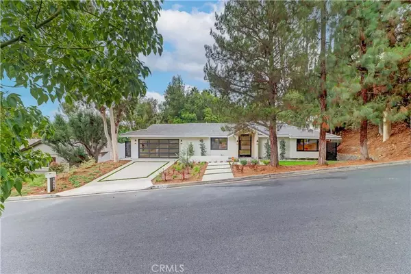 Santa Ana, CA 92705,10461 Shadyridge Drive