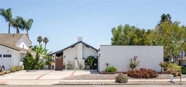 3460 San Rafael Circle, Costa Mesa, CA 92626