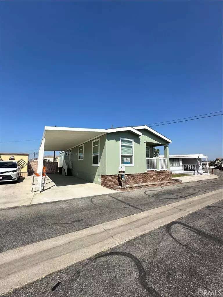 Anaheim, CA 92801,501 E Orangethorpe Ave #31