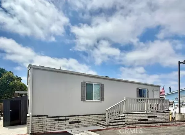 Huntington Beach, CA 92648,7652 Garfield #49