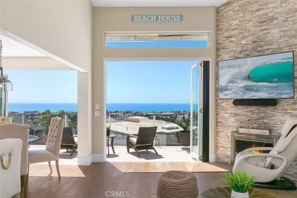 Dana Point, CA 92629,24408 Alta Vista Drive #1