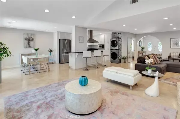 Woodland Hills, CA 91367,24017 Sylvan Street