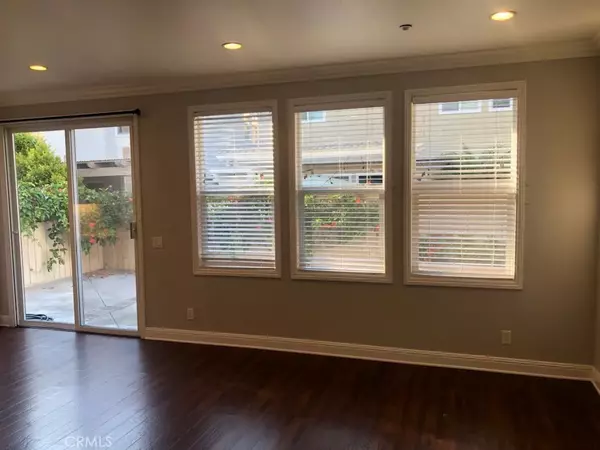 Huntington Beach, CA 92649,5341 Rosecrest Drive