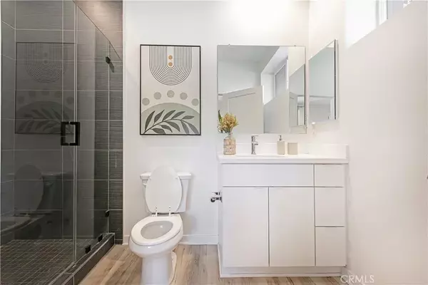 Brea, CA 92821,448 W Central Ave