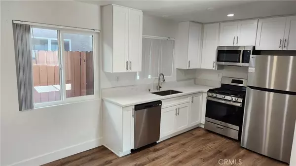 Costa Mesa, CA 92626,988 El Camino Drive #102