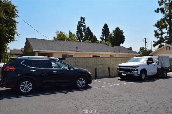 Santa Ana, CA 92703,1236 W 2nd Street