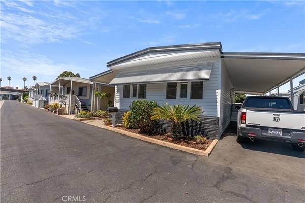 Westminster, CA 92683,15621 Beach #115