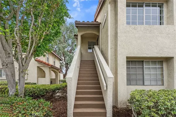 Mission Viejo, CA 92691,23371 La Crescenta