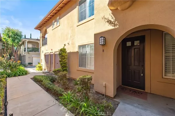 Irvine, CA 92602,8 Salton #70