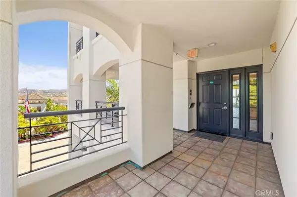 Dana Point, CA 92629,25382 Sea Bluffs Drive #8205