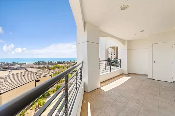 Dana Point, CA 92629,25382 Sea Bluffs Drive #8205
