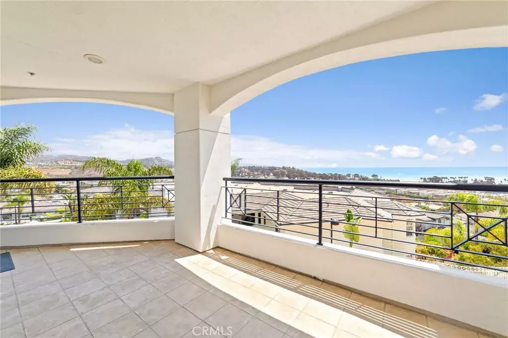 Dana Point, CA 92629,25382 Sea Bluffs Drive #8205