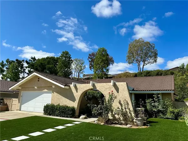 24171 La Pala Lane, Mission Viejo, CA 92691