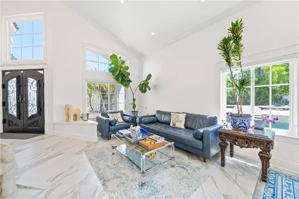 Laguna Niguel, CA 92677,2 Corsica