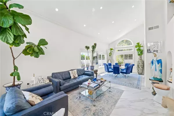 Laguna Niguel, CA 92677,2 Corsica