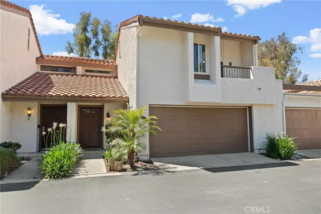 Mission Viejo, CA 92691,26643 Guadiana