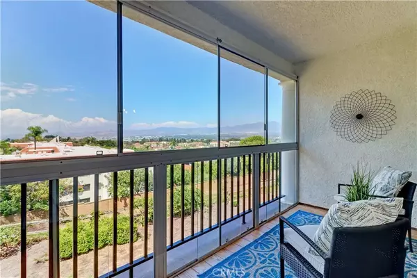 Laguna Woods, CA 92637,4001 Calle Sonora #2B